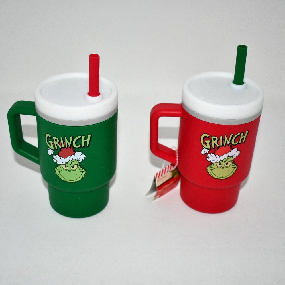 Set of 2 Infantino My 1st Tumbler 9 oz Training Cups w/ Straw & Handle Grinch